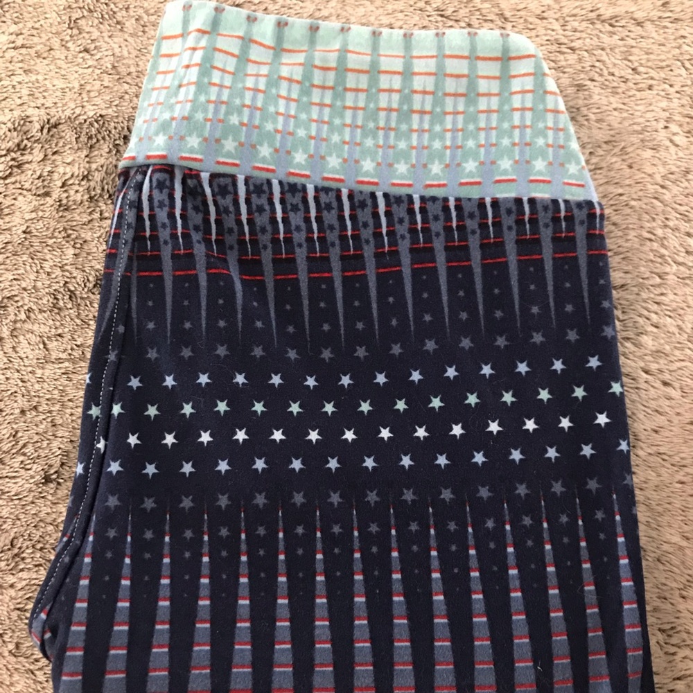 LulaRoe July 4th Leggings